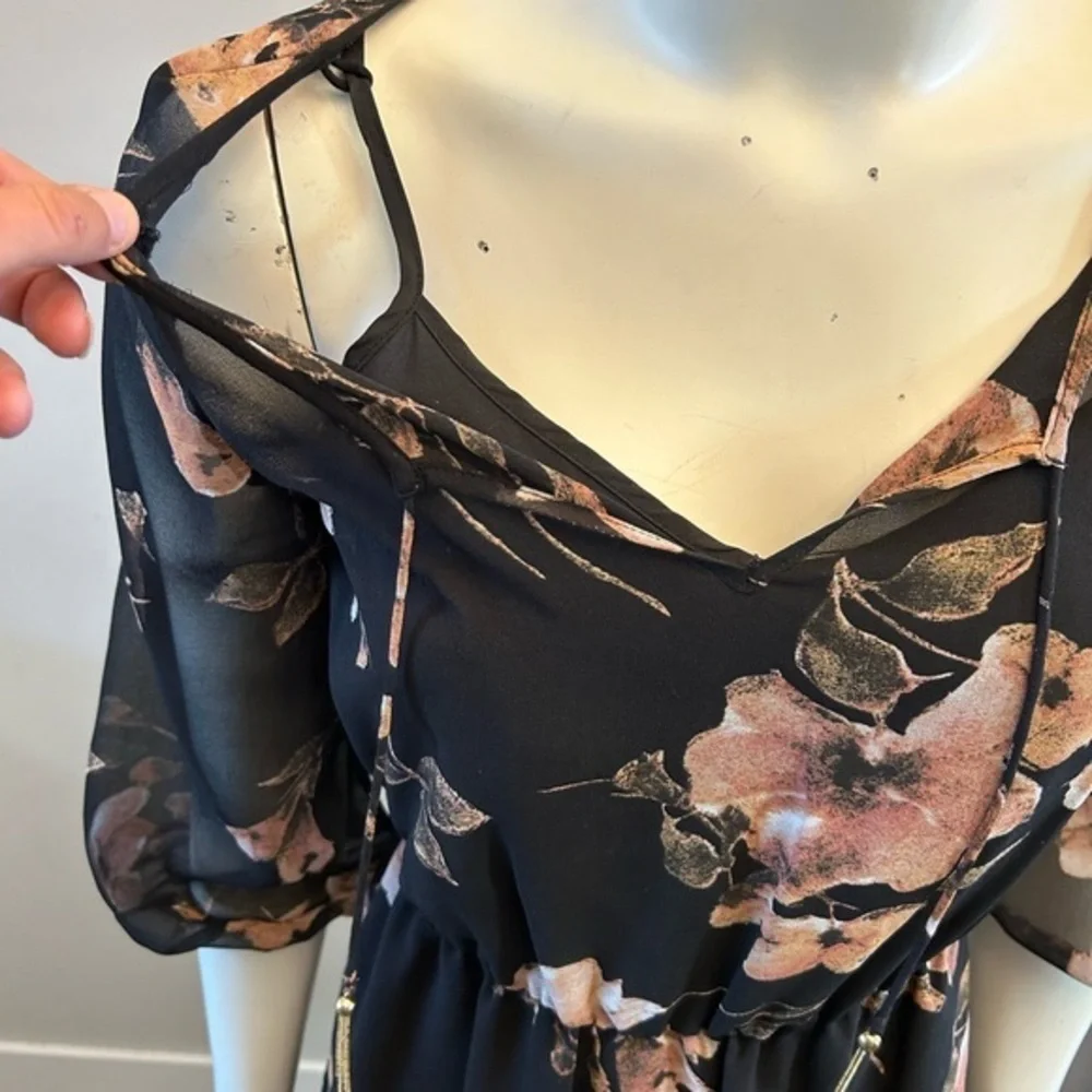 Pretty floral dress. Sheer with tank liner. Tassel details. Elastic waistband. - Picture 11 of 13